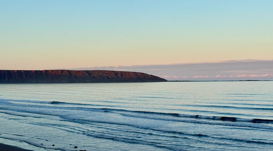 Pet-free Holiday cottages on the Yorkshire Coast - filey sunset